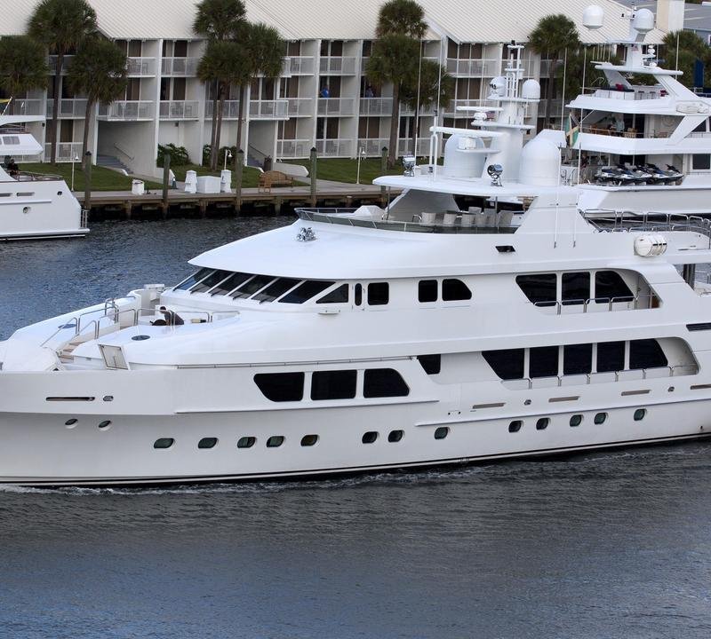 Yacht CARTE BLANCHE 161', Christensen Superyacht CHARTERWORLD Luxury Superyacht Charters